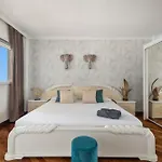 Luxury Vistas Al Mar 阿德耶