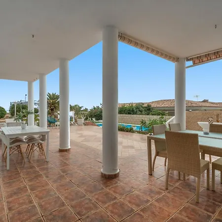 Luxury Vistas Al Mar Willa